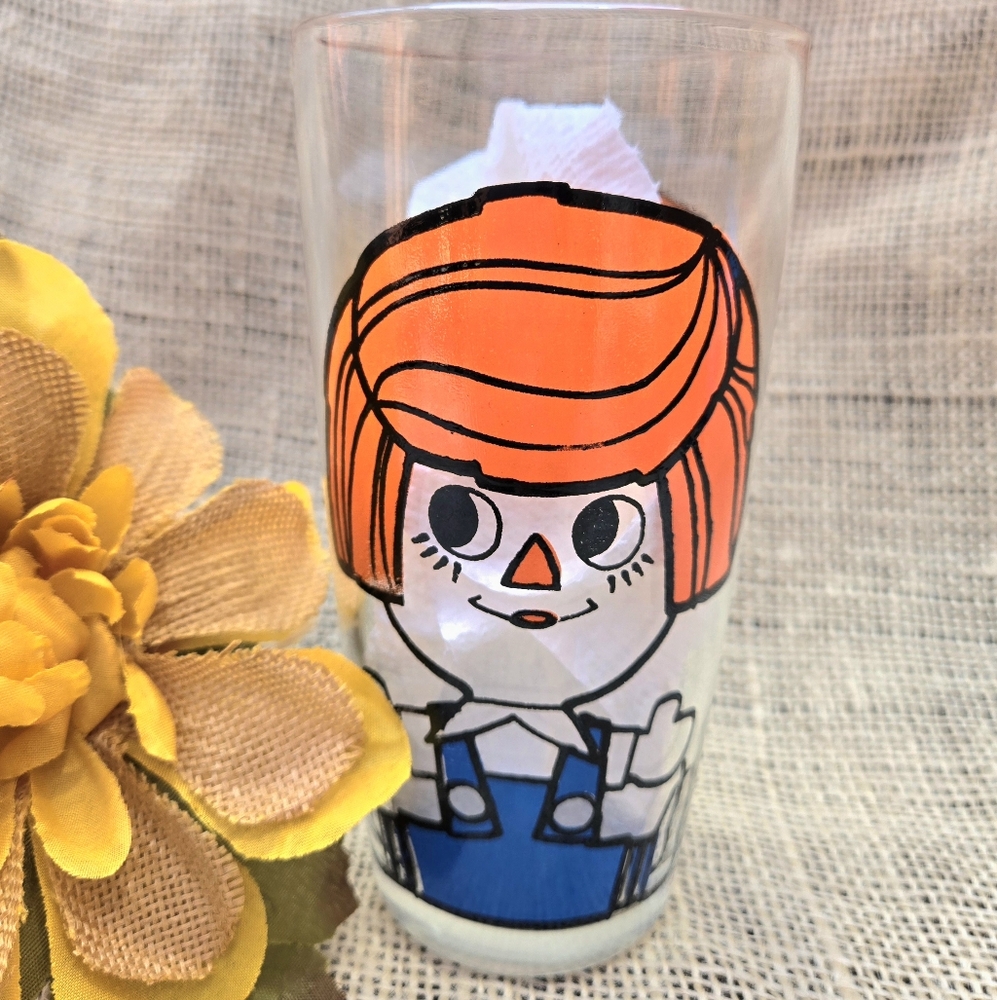 Vintage Raggedy Ann and Andy drinking glass
